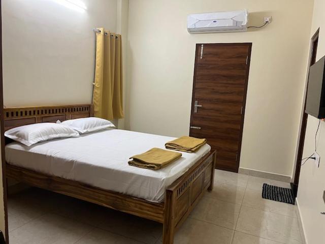 Ferienwohnung Girivalam Vista Residency Tiruvannāmalai Exterior foto