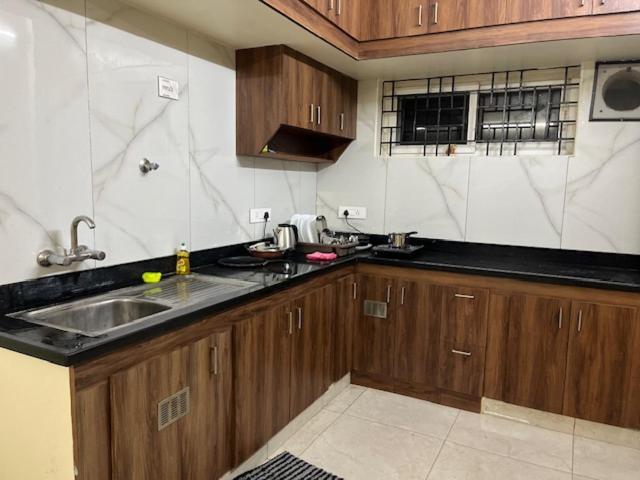Ferienwohnung Girivalam Vista Residency Tiruvannāmalai Exterior foto